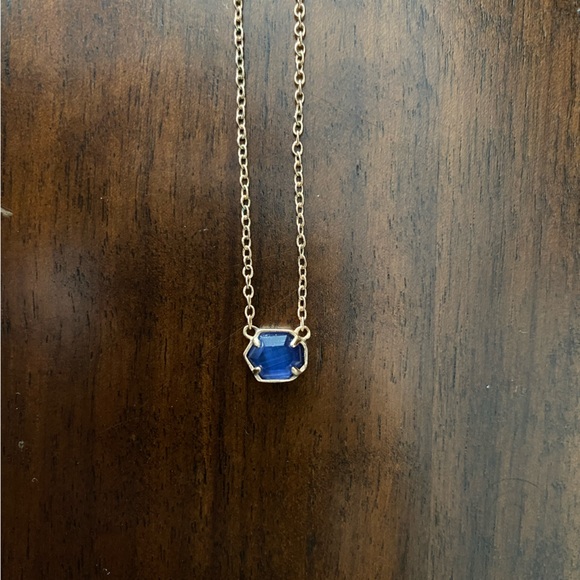 Kendra Scott Blue Mabel Necklace in Rose Gold - Picture 2 of 2